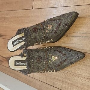 Dollhouse Fergie Denim Beaded 4.25" Heel Mules Size 7